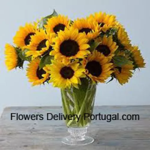 A Beautiful Vase Arrangement Of Sunflowers