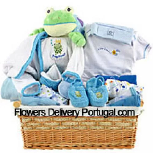 New Born Clothes For A Baby Boy